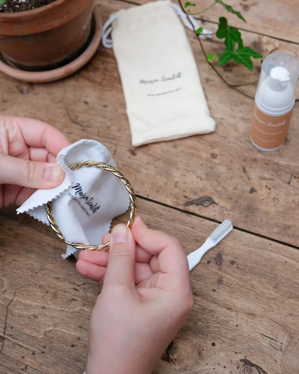 Kit de nettoyage pour bijoux - Image 3